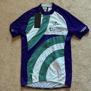New Cuore Men’s Large full zip short sleeve cycling jersey